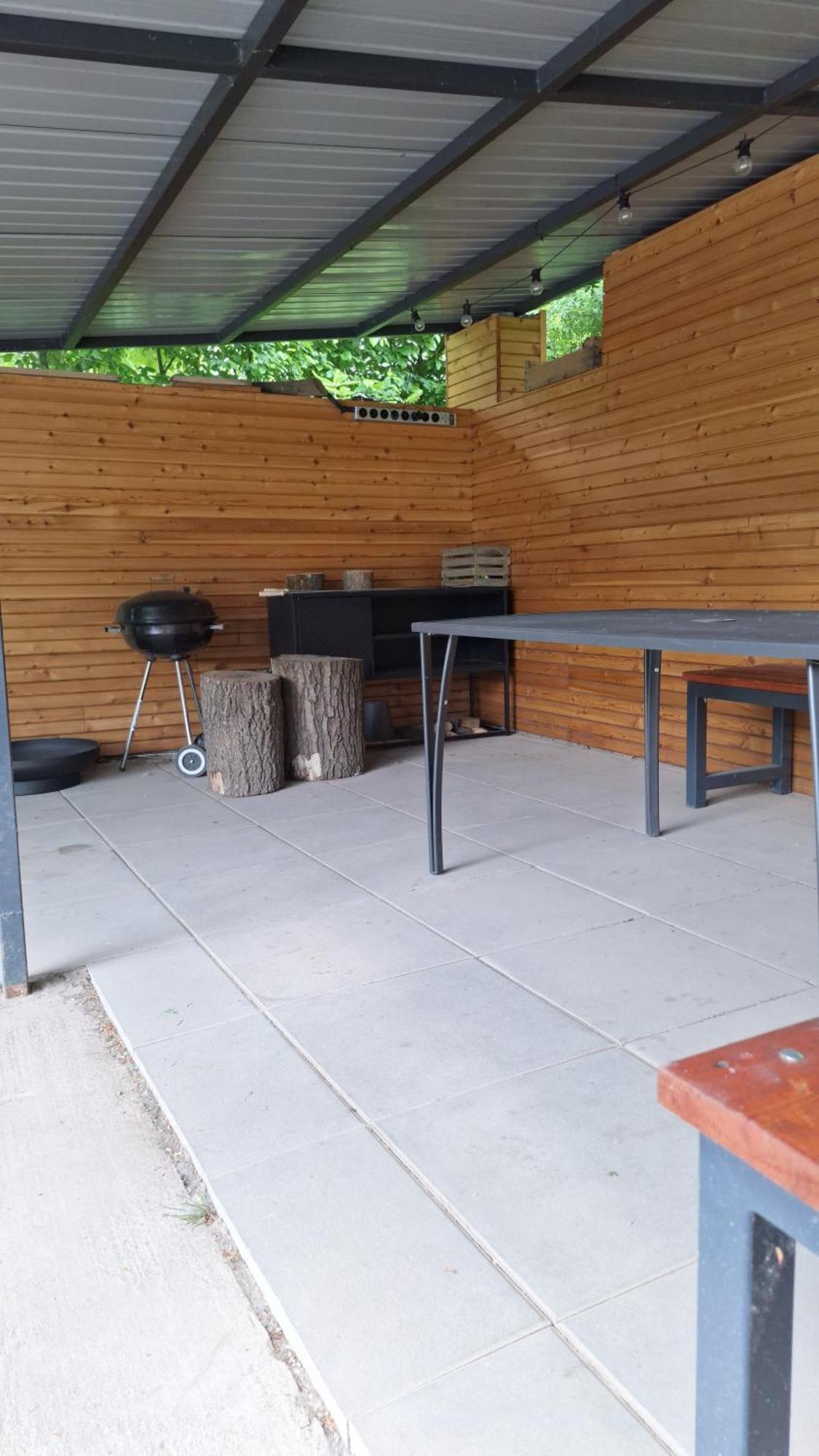 Bungalov Na Brehu Labe S Vlastnim Molem Pardubice Dış mekan fotoğraf